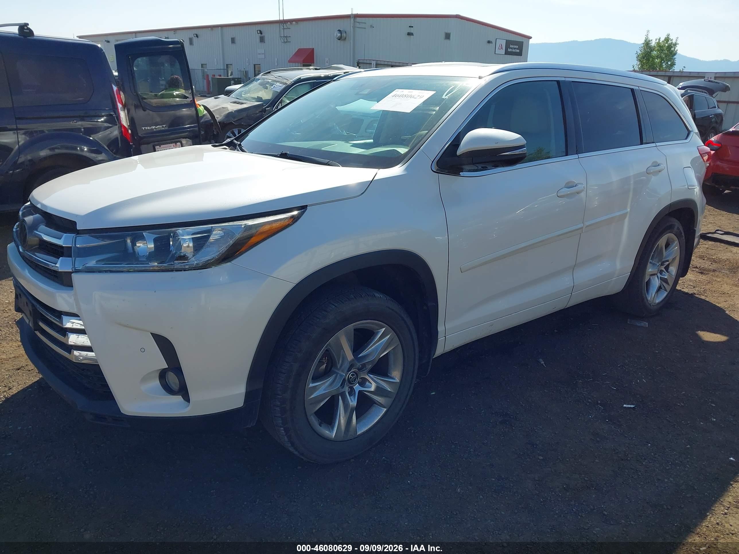 2018 TOYOTA HIGHLANDER LIMITED PLATINUM — I2