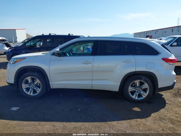 2018 TOYOTA HIGHLANDER LIMITED PLATINUM — I117