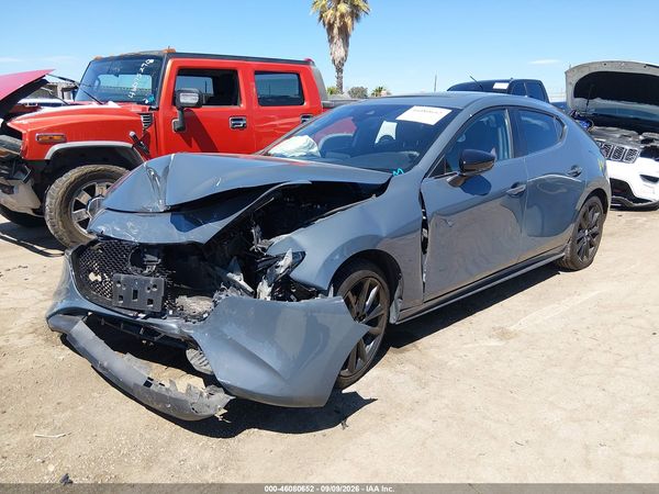 2022 MAZDA MAZDA3 — I2