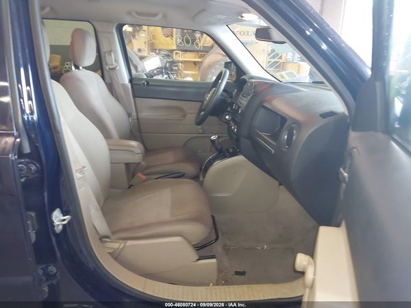 2016 JEEP PATRIOT SPORT — I5