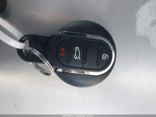 2015 MINI HARDTOP COOPER — I11
