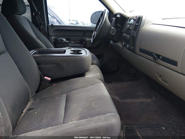 2013 CHEVROLET SILVERADO 1500 LS — I5