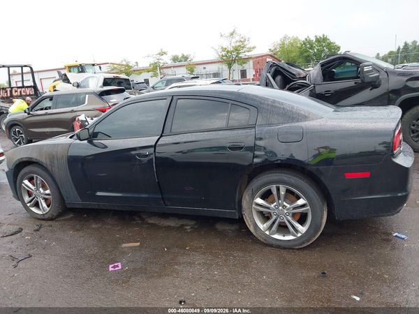 2013 DODGE CHARGER