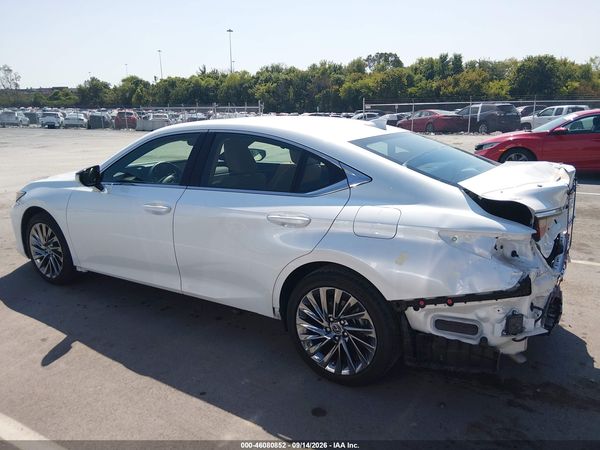 2024 LEXUS ES 300H ULTRA LUXURY — I117