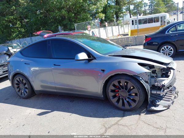 2025 TESLA MODEL Y — I116