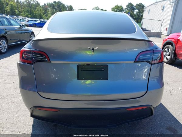 2025 TESLA MODEL Y — I119