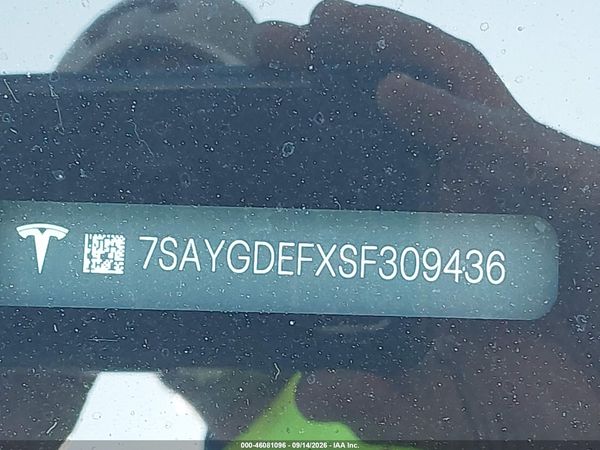 2025 TESLA MODEL Y — I152