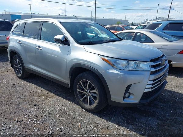2019 TOYOTA HIGHLANDER XLE — I1