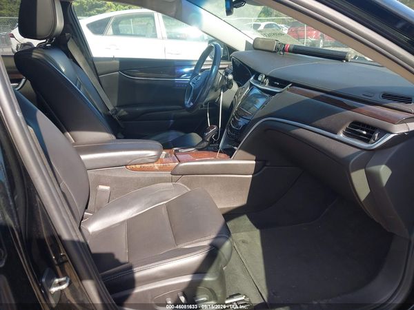 2016 CADILLAC XTS LUXURY COLLECTION — I5