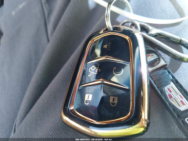 2016 CADILLAC XTS LUXURY COLLECTION — I11