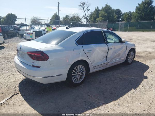 2017 VOLKSWAGEN PASSAT 1.8T SE — I4