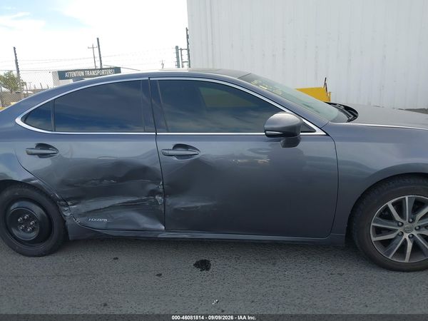 2018 LEXUS ES 300H — I116