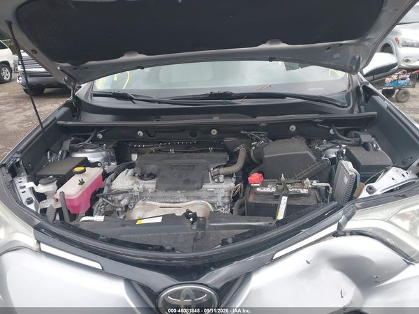 2017 TOYOTA RAV4 XLE — I10