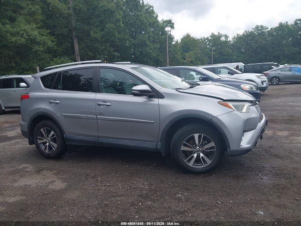 2017 TOYOTA RAV4 XLE — I116