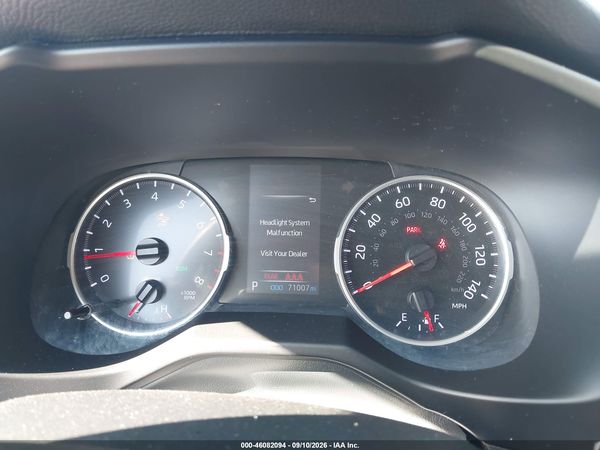 2021 TOYOTA RAV4 XLE — I7