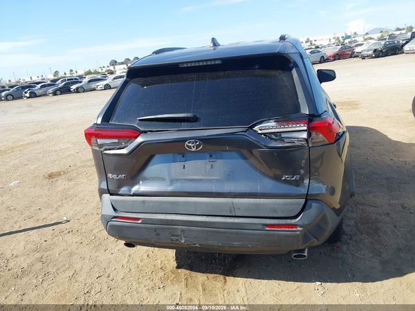 2021 TOYOTA RAV4 XLE — I119