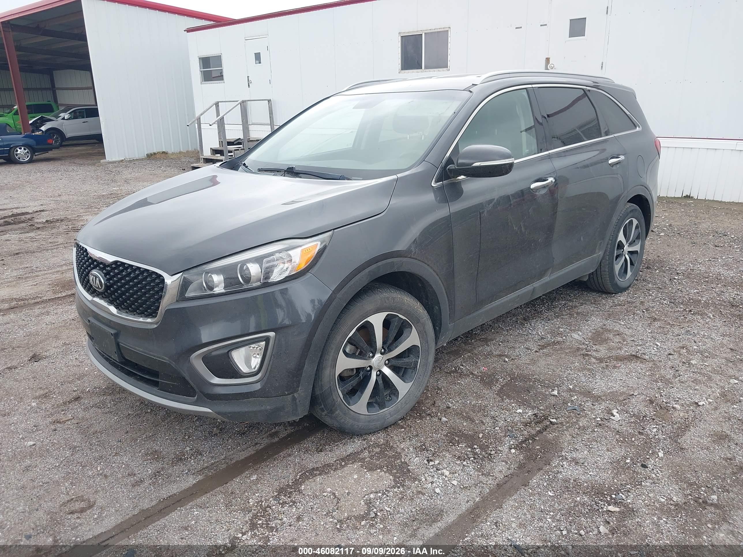 2016 KIA SORENTO 3.3L EX — I2