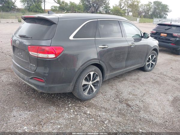 2016 KIA SORENTO — I4