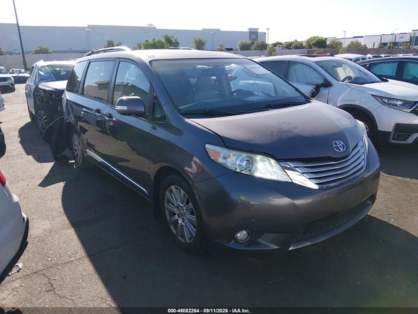 2013 TOYOTA SIENNA LIMITED V6 7 PASSENGER
