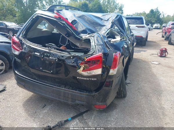 2020 SUBARU FORESTER Base Plus+ES — I4