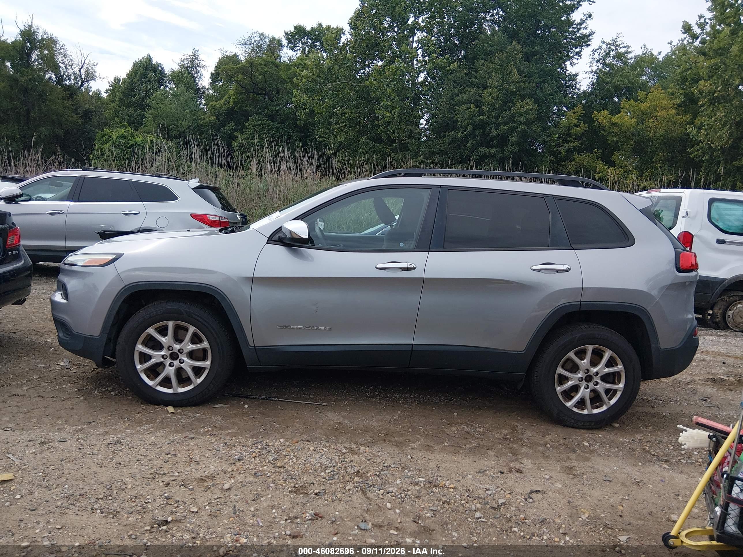2016 JEEP CHEROKEE SPORT