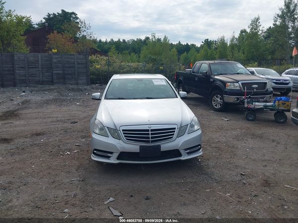 2013 MERCEDES-BENZ E 350 4MATIC — I115