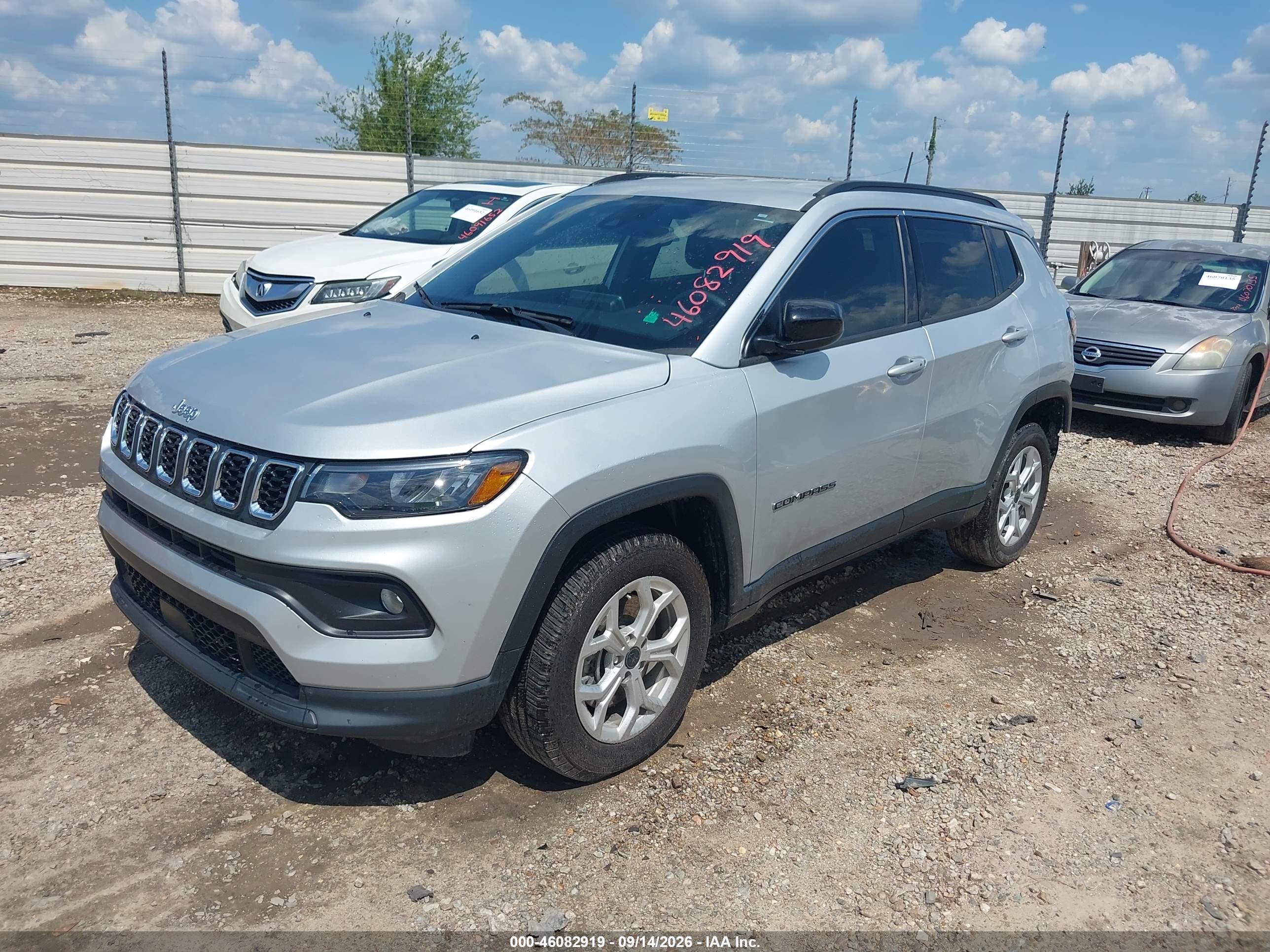 2025 JEEP COMPASS LATITUDE 4X4 — I2