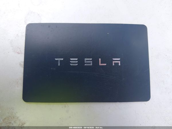 2021 TESLA MODEL 3 — I11