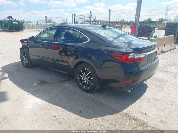 2016 LEXUS ES 350 — I3