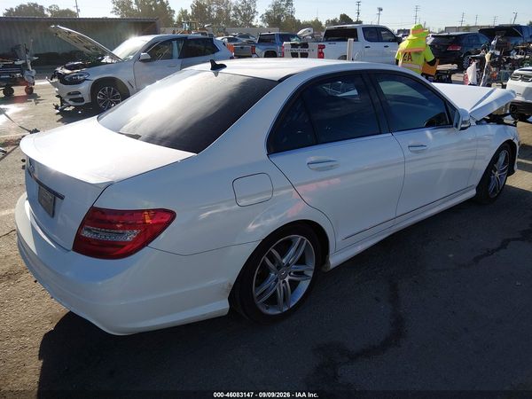 2014 MERCEDES-BENZ C 250 SPORT — I4