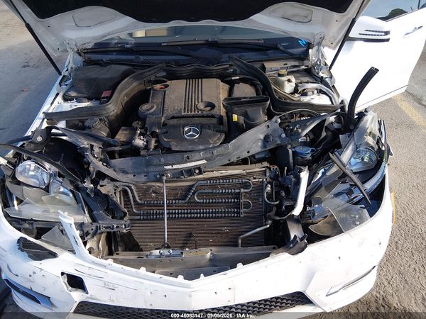 2014 MERCEDES-BENZ C 250 SPORT — I10