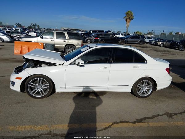 2014 MERCEDES-BENZ C 250 SPORT — I117