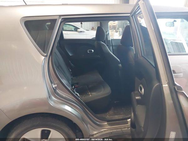 2016 KIA SOUL Plus — I8