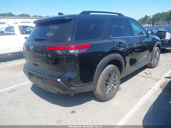 2026 NISSAN PATHFINDER SV