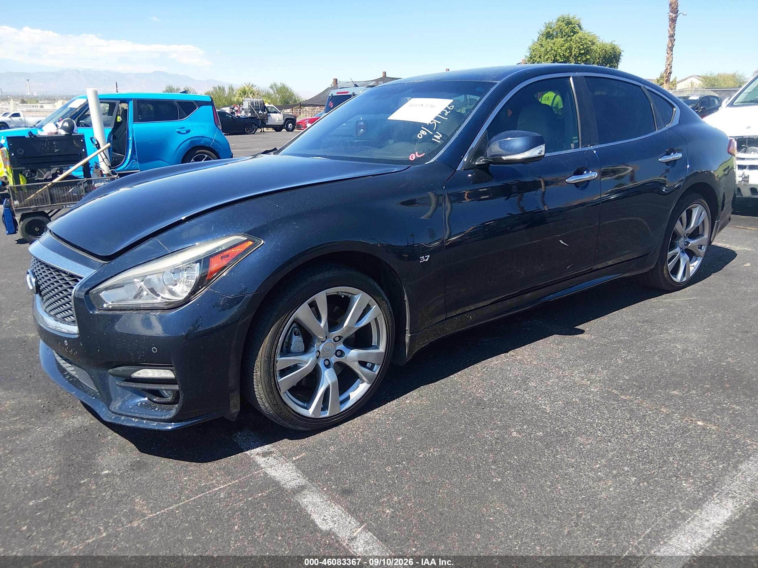 2019 INFINITI Q70 3.7 LUXE — I2