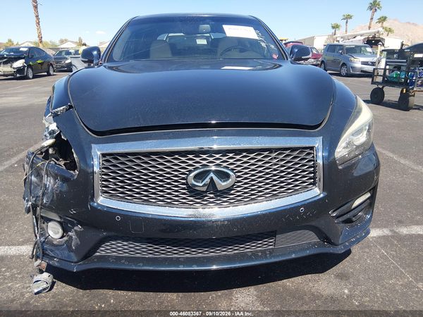 2019 INFINITI Q70 3.7 LUXE — I115