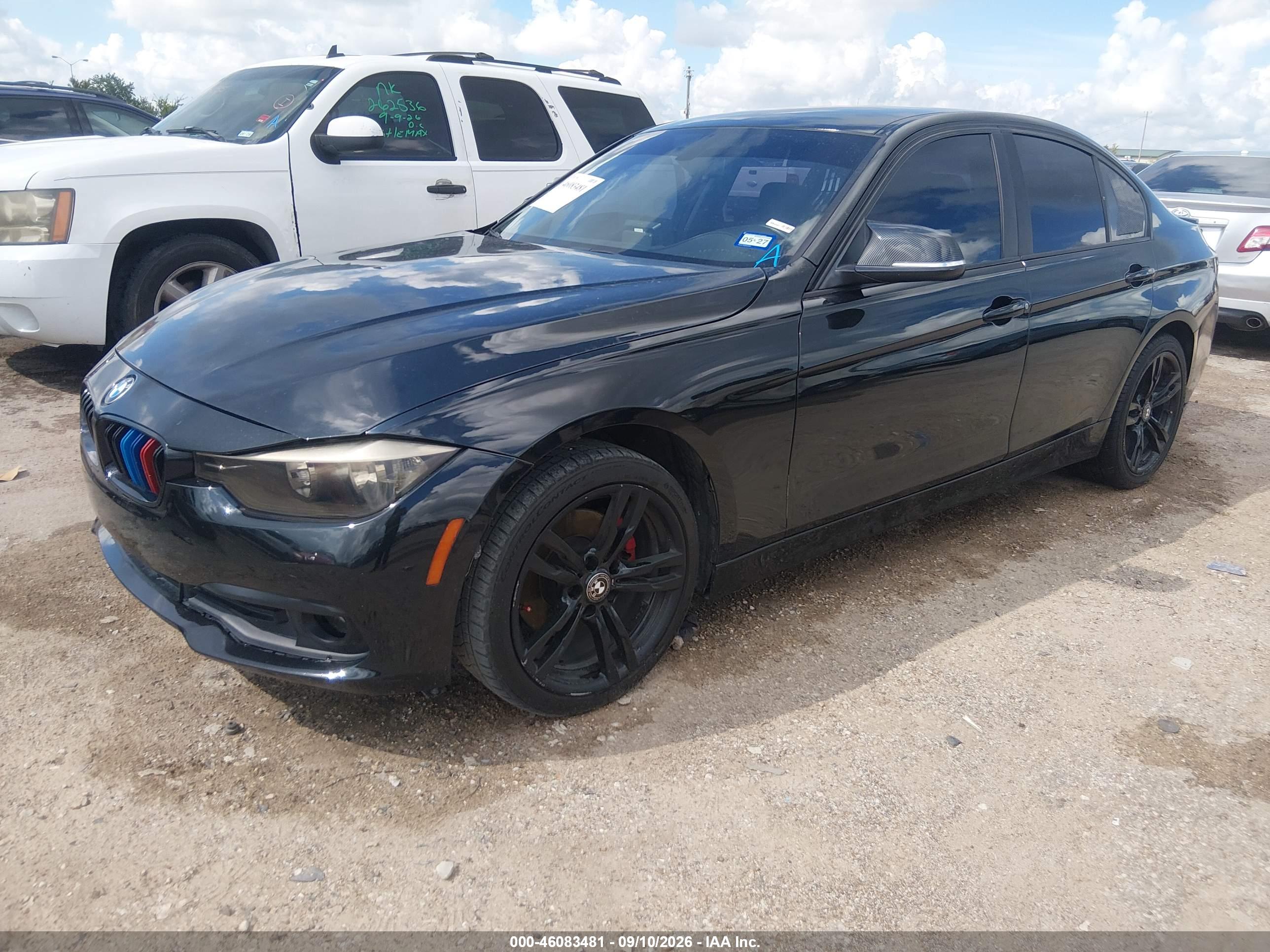 2017 BMW 320I — I2