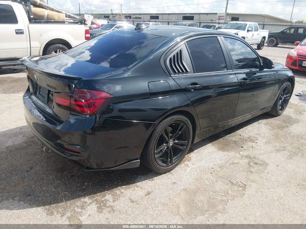 2017 BMW 320I — I4