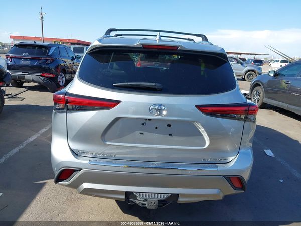2021 TOYOTA HIGHLANDER PLATINUM — I119