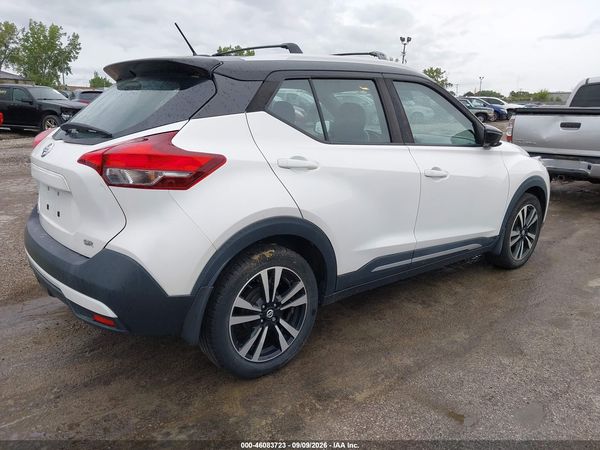 2018 NISSAN KICKS SR