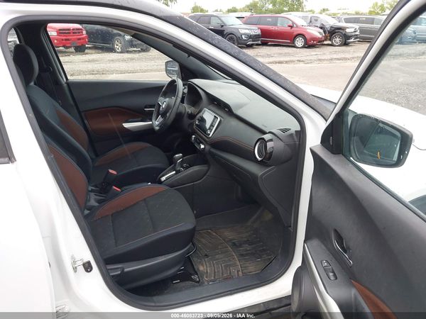 2018 NISSAN KICKS SR