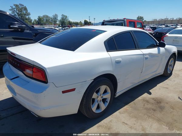 2014 DODGE CHARGER SE