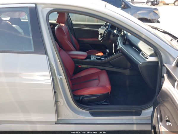 2022 KIA K5 GT-LINE — I5