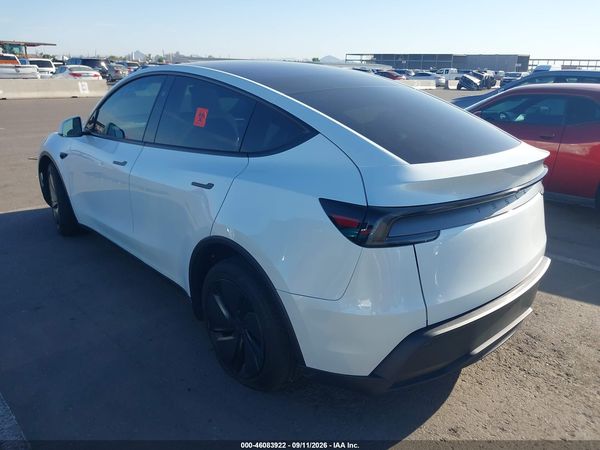 2026 TESLA MODEL Y — I3
