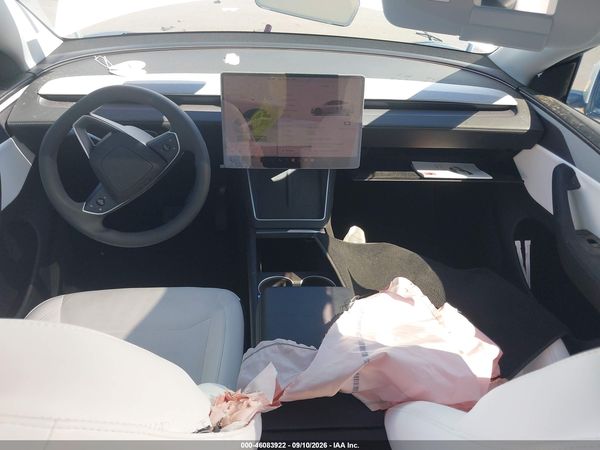 2026 TESLA MODEL Y — I5