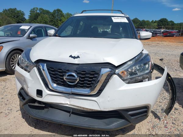 2018 NISSAN KICKS SV — I6