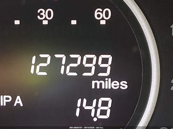 2012 HONDA CR-V LX — I118