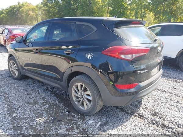 2018 HYUNDAI TUCSON SE — I3