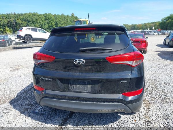 2018 HYUNDAI TUCSON SE — I119