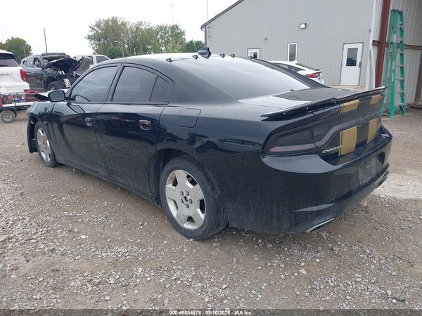 2016 DODGE CHARGER SXT — I3
